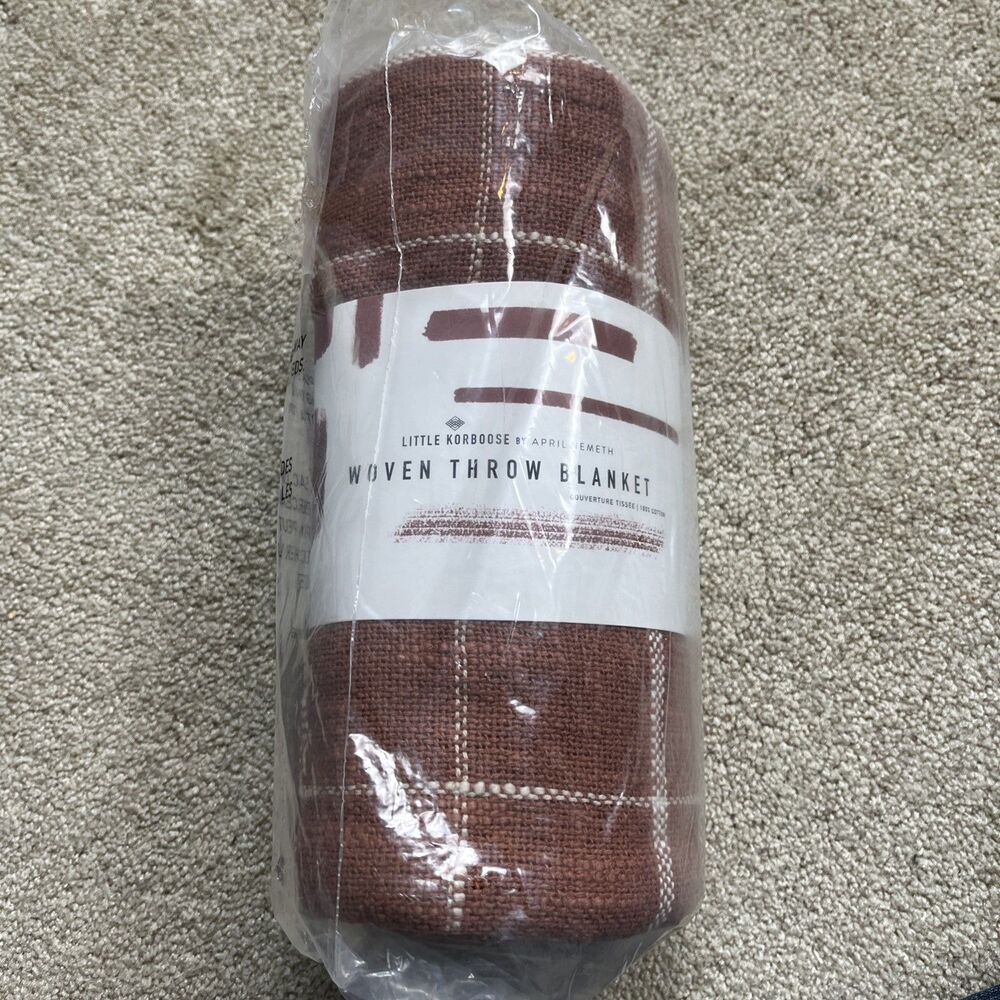 NIP Little Korboose By April Nemeth Woven Throw 50x60” Brown/white Plaid